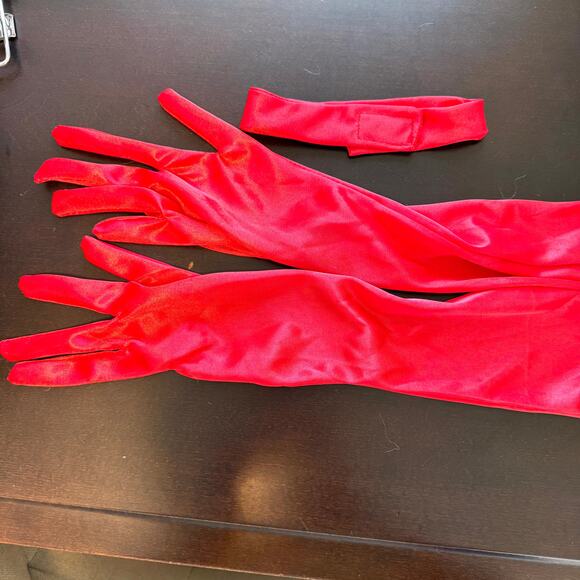 Tipsy Elves Cruella De Ville Dalmatian Diva Halloween Costume Size Small New - Picture 11 of 12